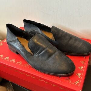 Black lucky brand loafers
